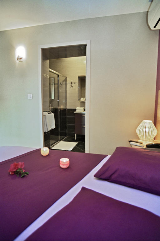 Hotel L'Anvia Bollène Habitación foto