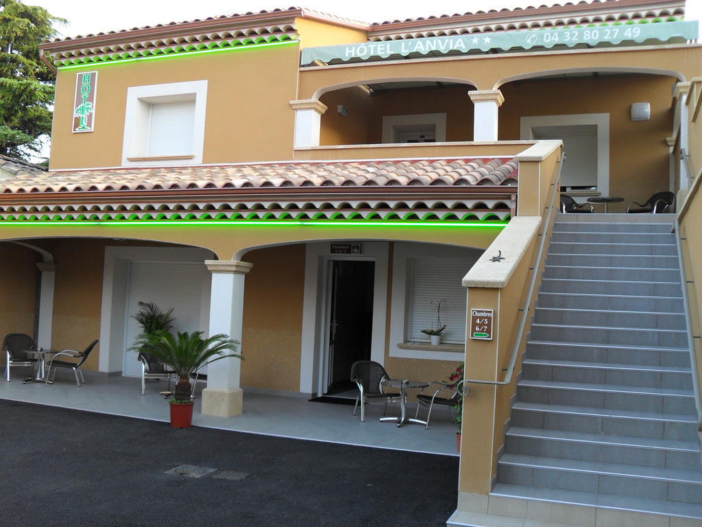 Hotel L'Anvia Bollène Exterior foto